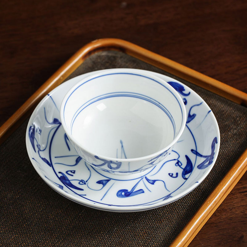 6" underglaze Blue and white porcelain plate set of 4